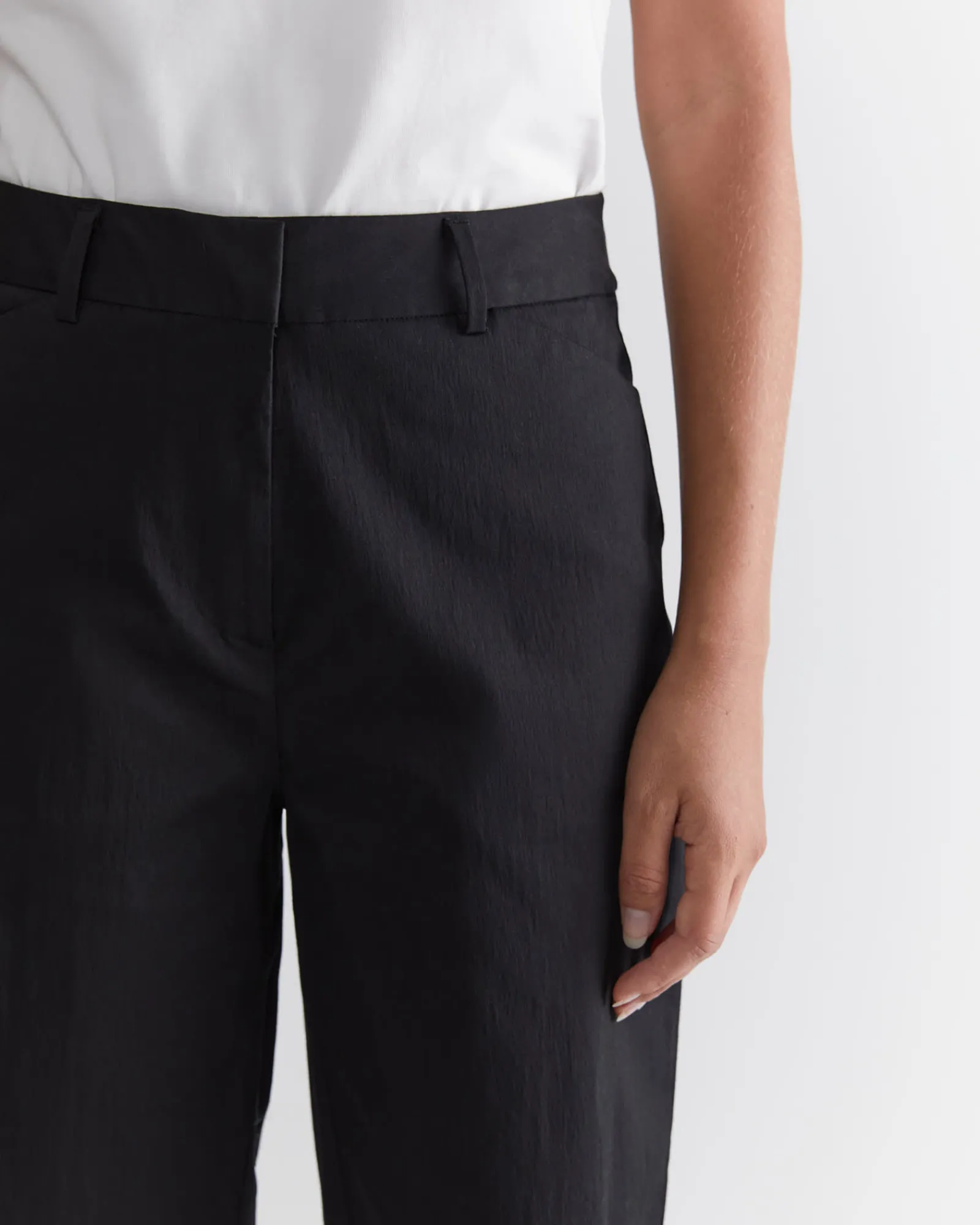 New Sportscraft Evie Bermuda Short in Black