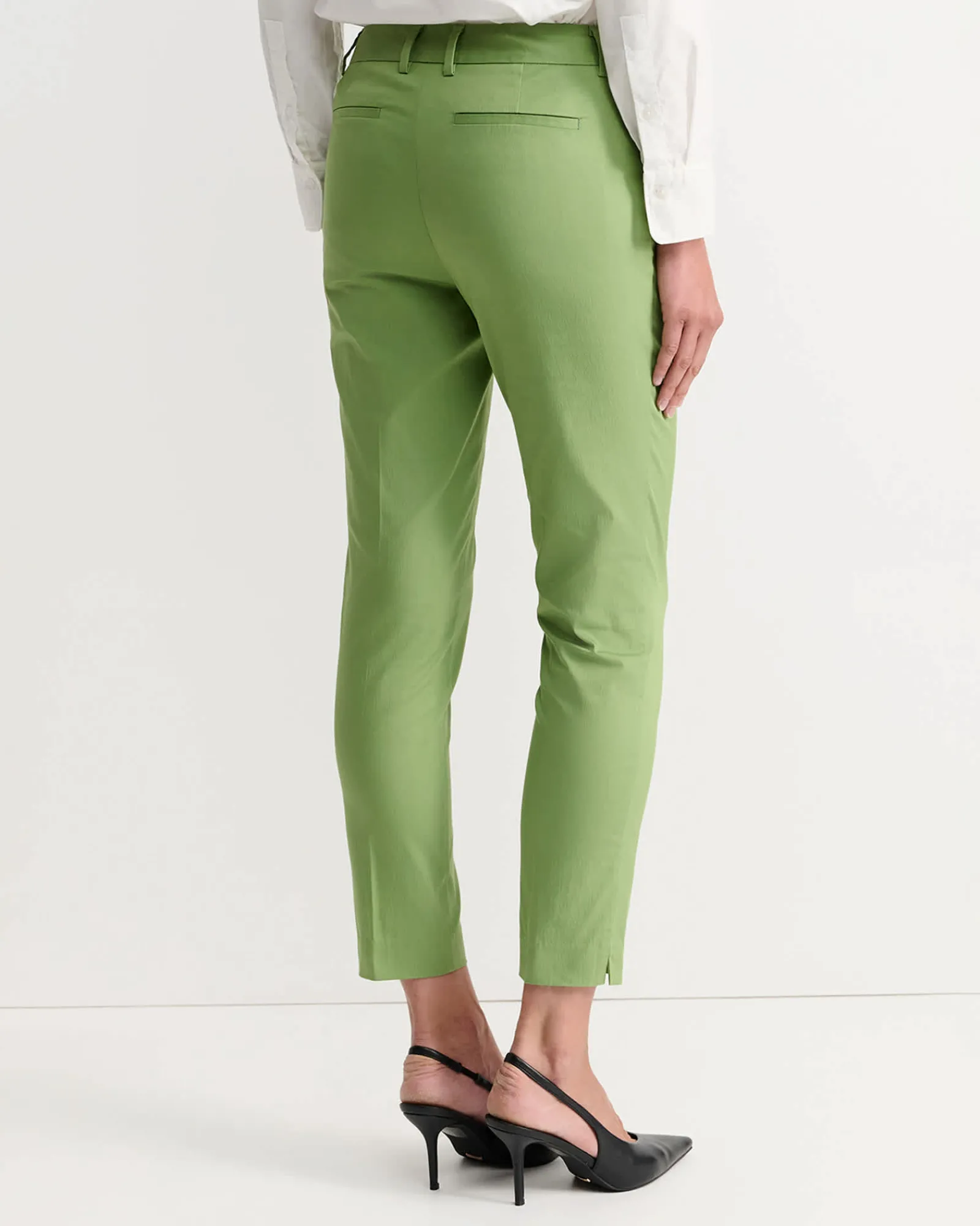 Fashion Sportscraft Evie Capri Pant in Avocado
