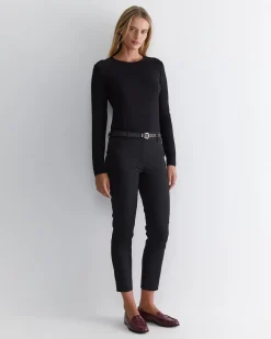 Hot Sportscraft Evie Capri Pant in Black
