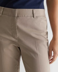 Hot Sportscraft Evie Capri Pant in Cappuccino