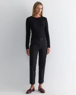 Clearance Sportscraft Evie Straight Capri Pant in Black