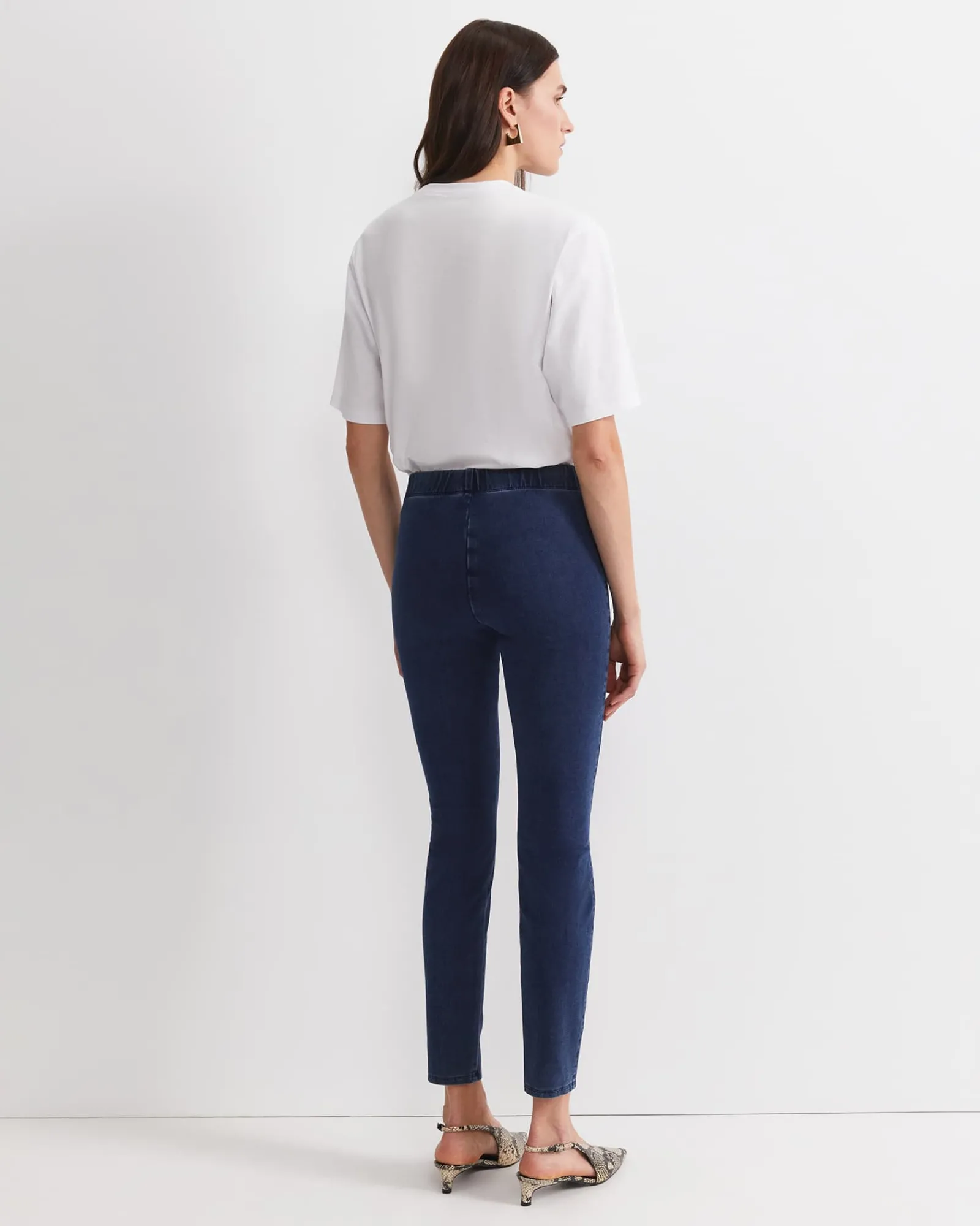 New Sportscraft Felicity Denim Pull On Pant in Washed Indigo WashedIndigo