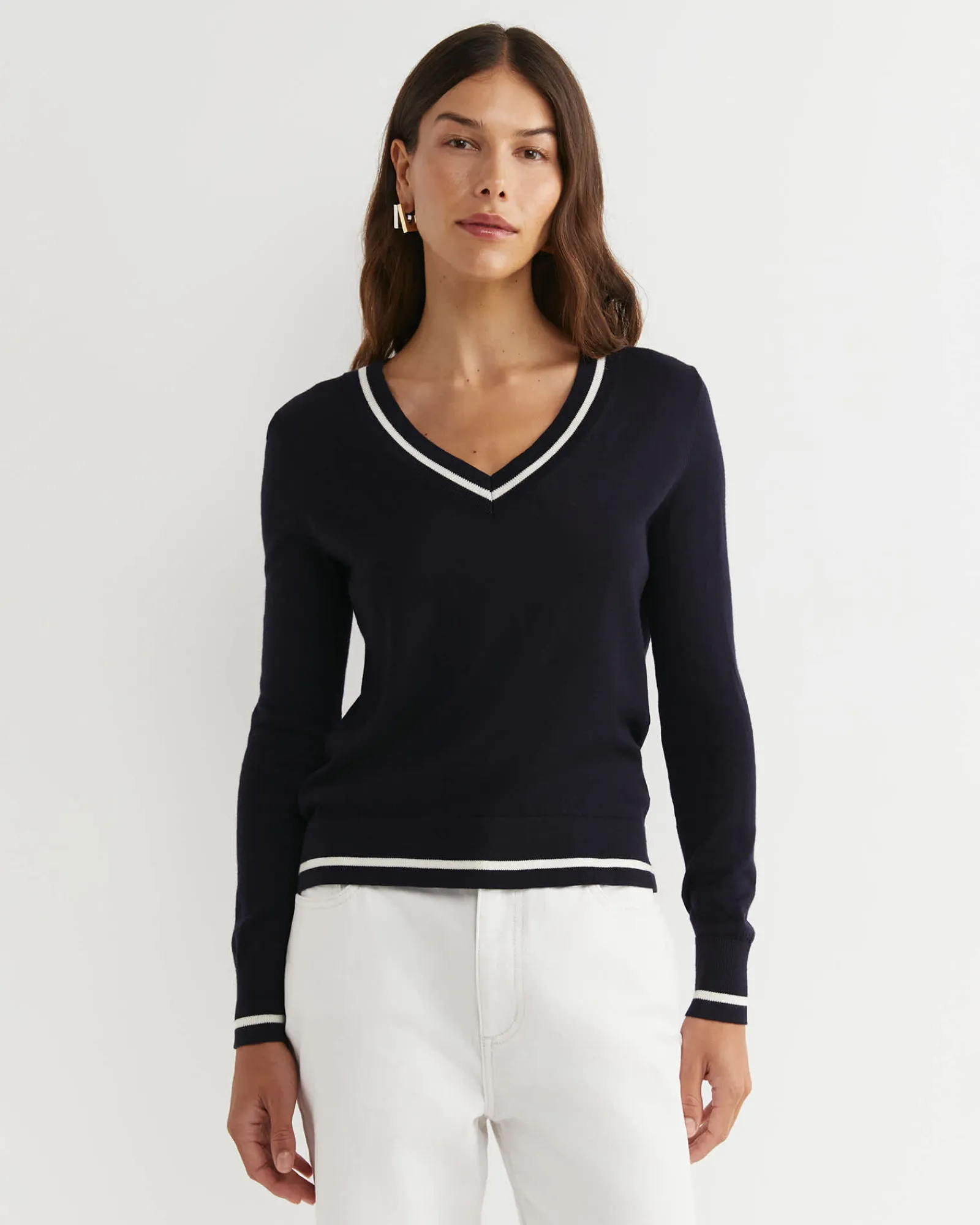 New Sportscraft Francis Merino V-Neck Knit in Navy
