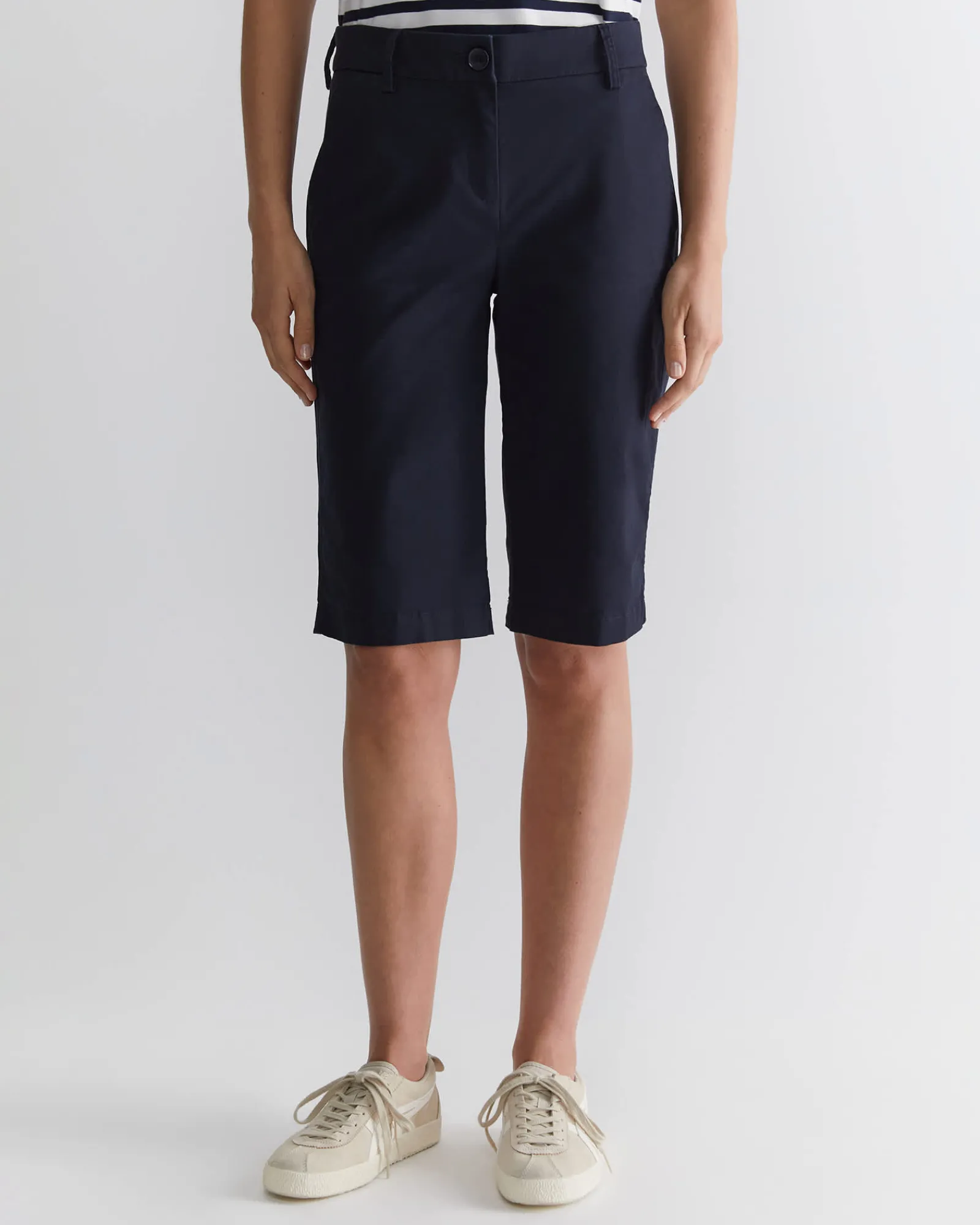 Online Sportscraft Laura Chino Short in Classic Navy ClassicNavy
