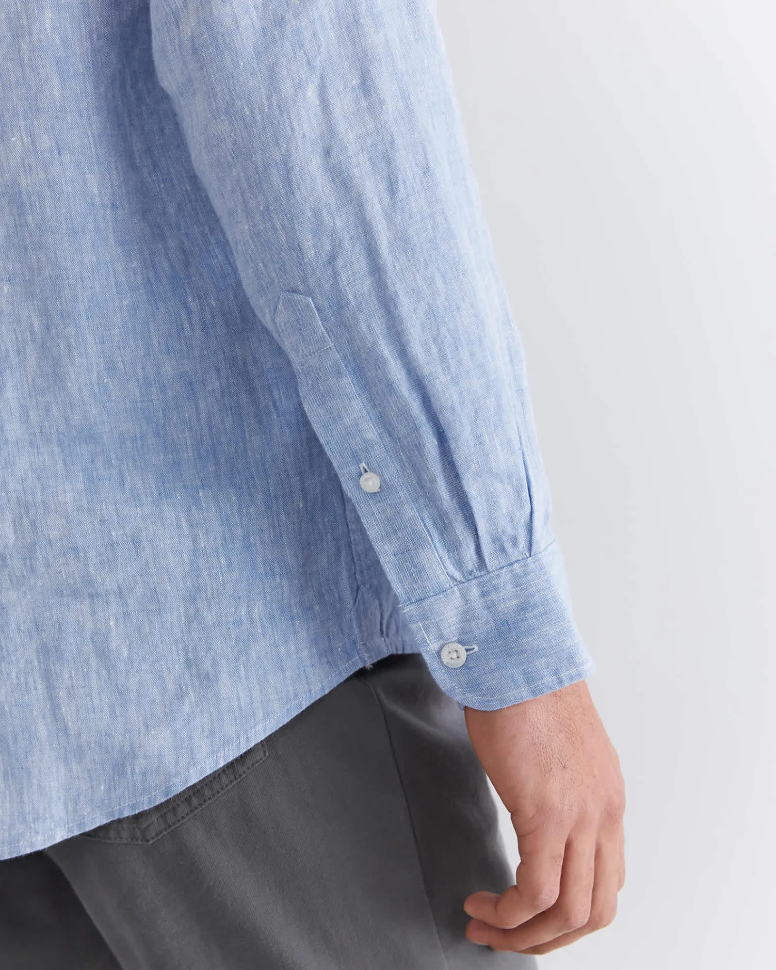 Fashion Sportscraft Long Sleeve Linen Shirt in Chambray