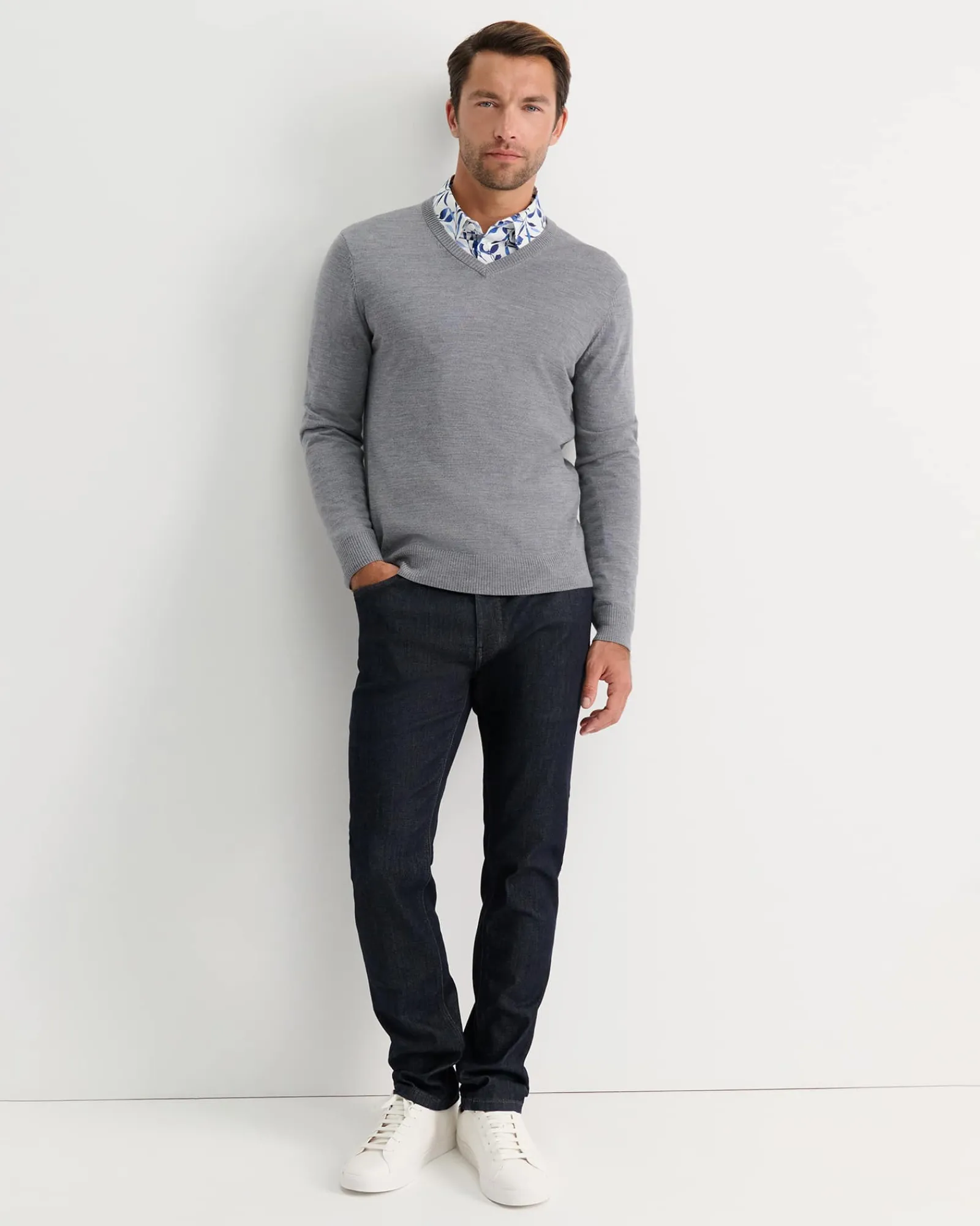 Discount Sportscraft Merino V-Neck Knit in Charcoal Melange CharcoalMelange