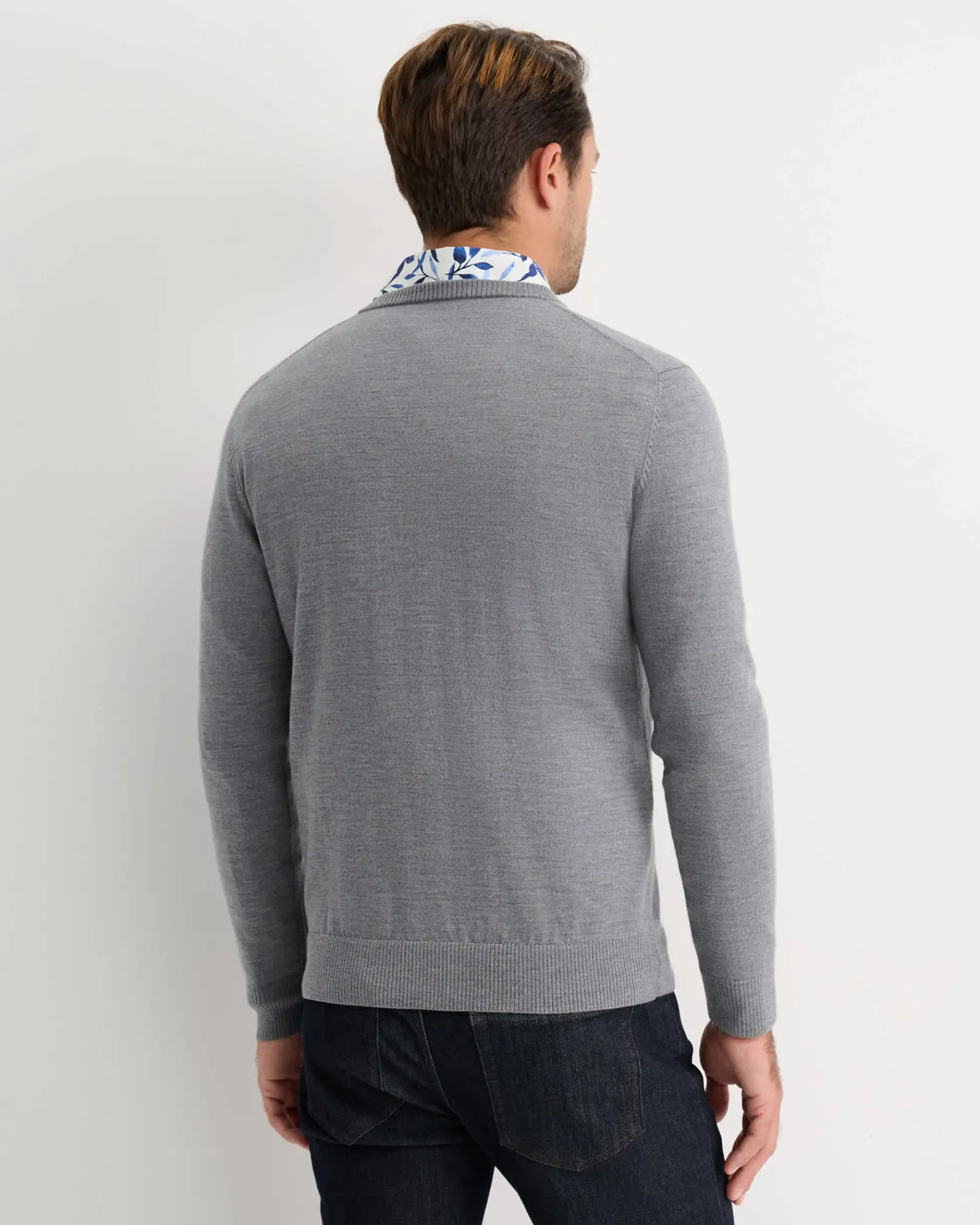 Discount Sportscraft Merino V-Neck Knit in Charcoal Melange CharcoalMelange
