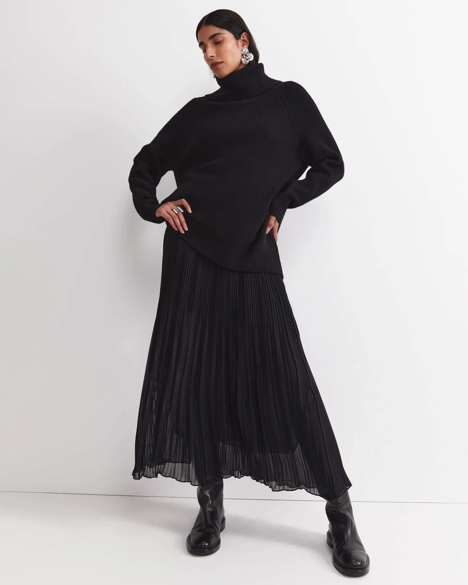Sale Sportscraft Quinn Pleated Midi Skirt in Black