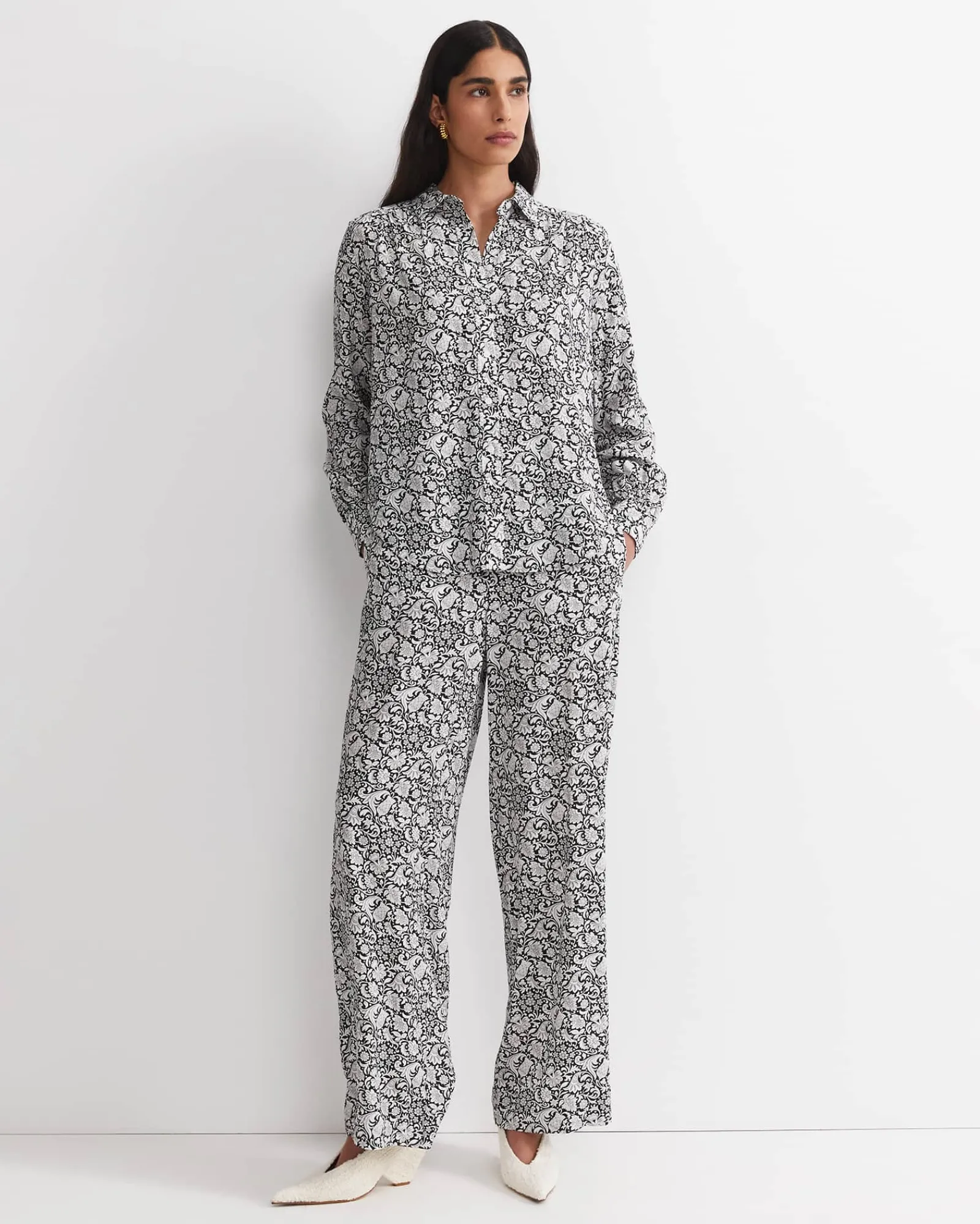 Online Sportscraft Robertson Liberty Blouse in Blackwhite Black/white