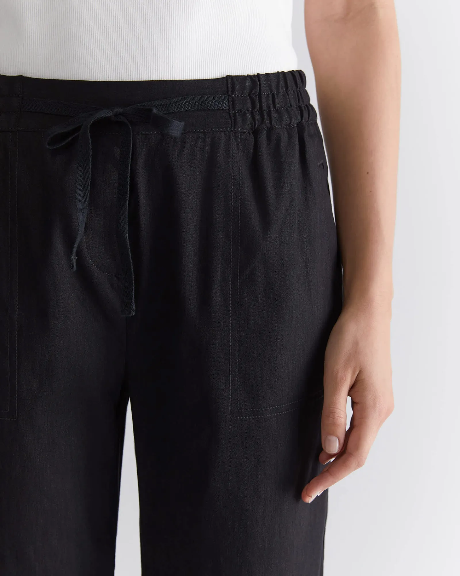 Discount Sportscraft Rosa Crop Linen Pant in Black
