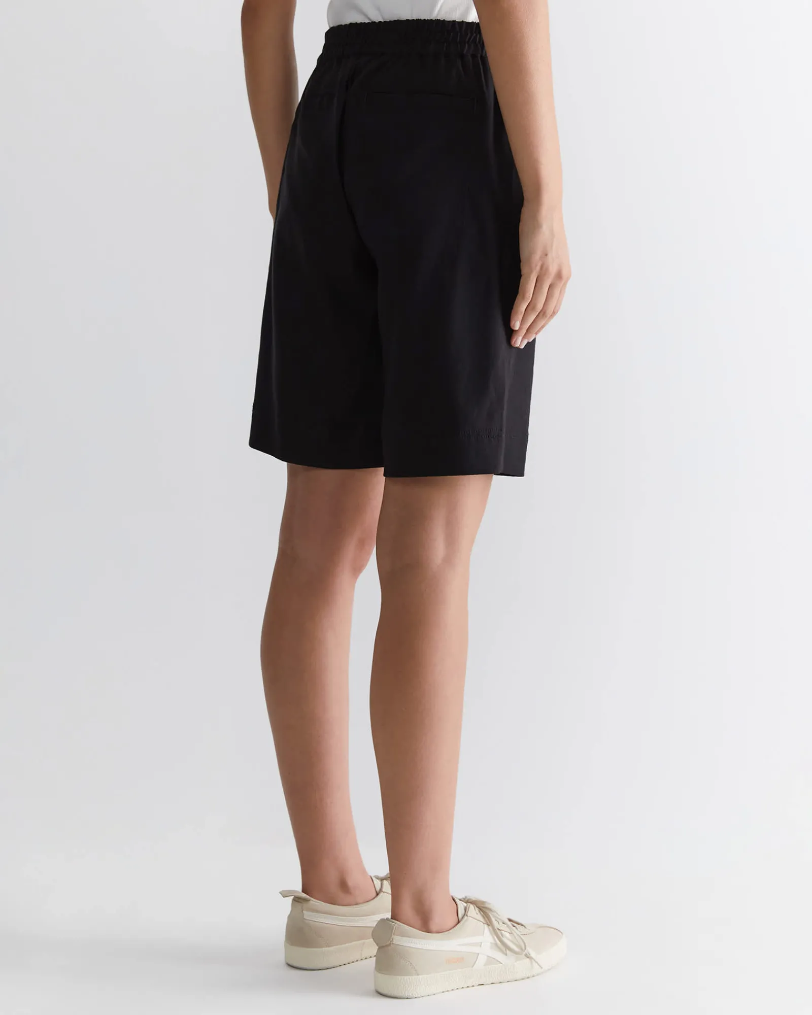 Best Sportscraft Rosa Linen Short in Black