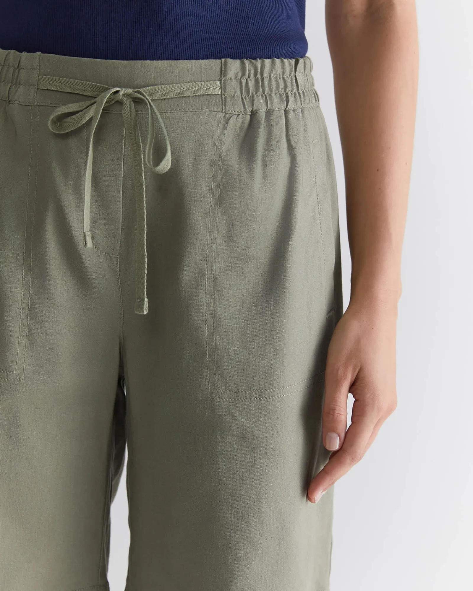 Best Sportscraft Rosa Linen Short in Khaki