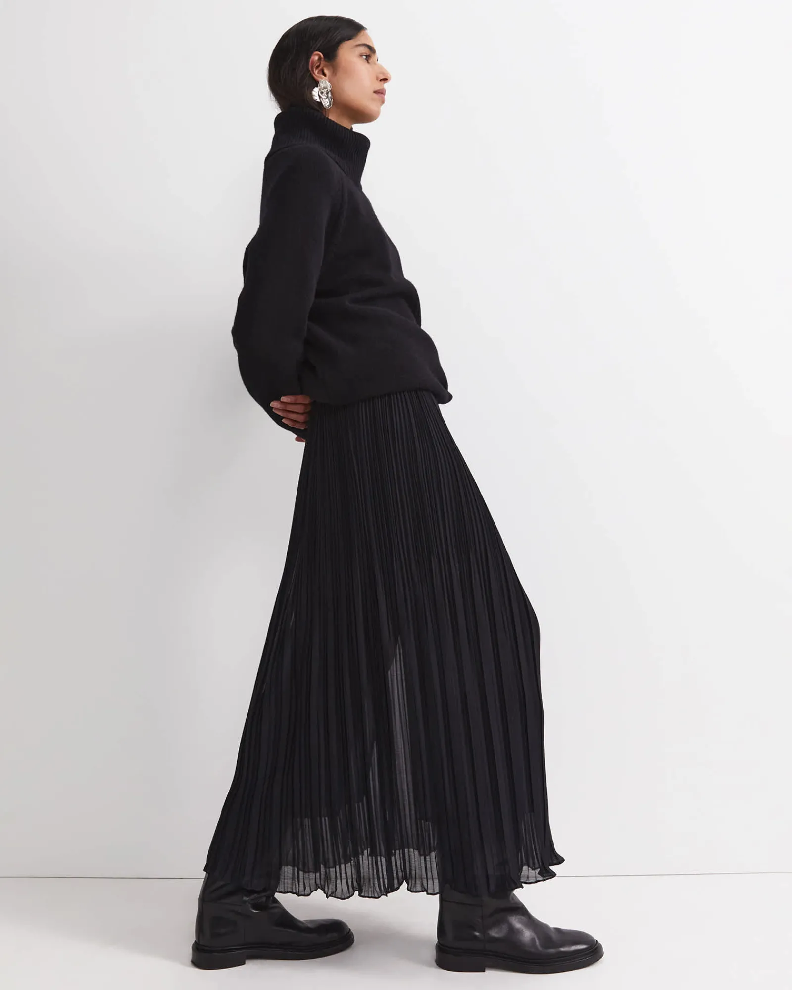 Clearance Sportscraft Sunshine Chunky Sweater in Black