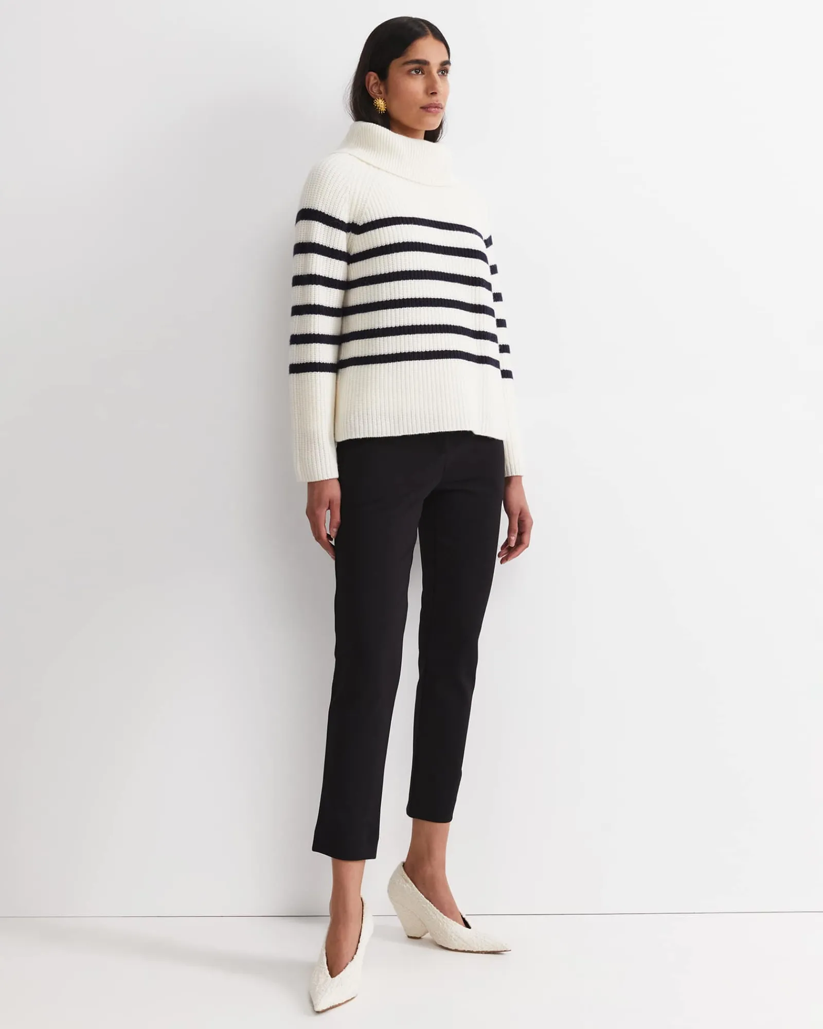 Discount Sportscraft Sunshine Stripe Turtleneck Sweater in Whitenavy White/navy