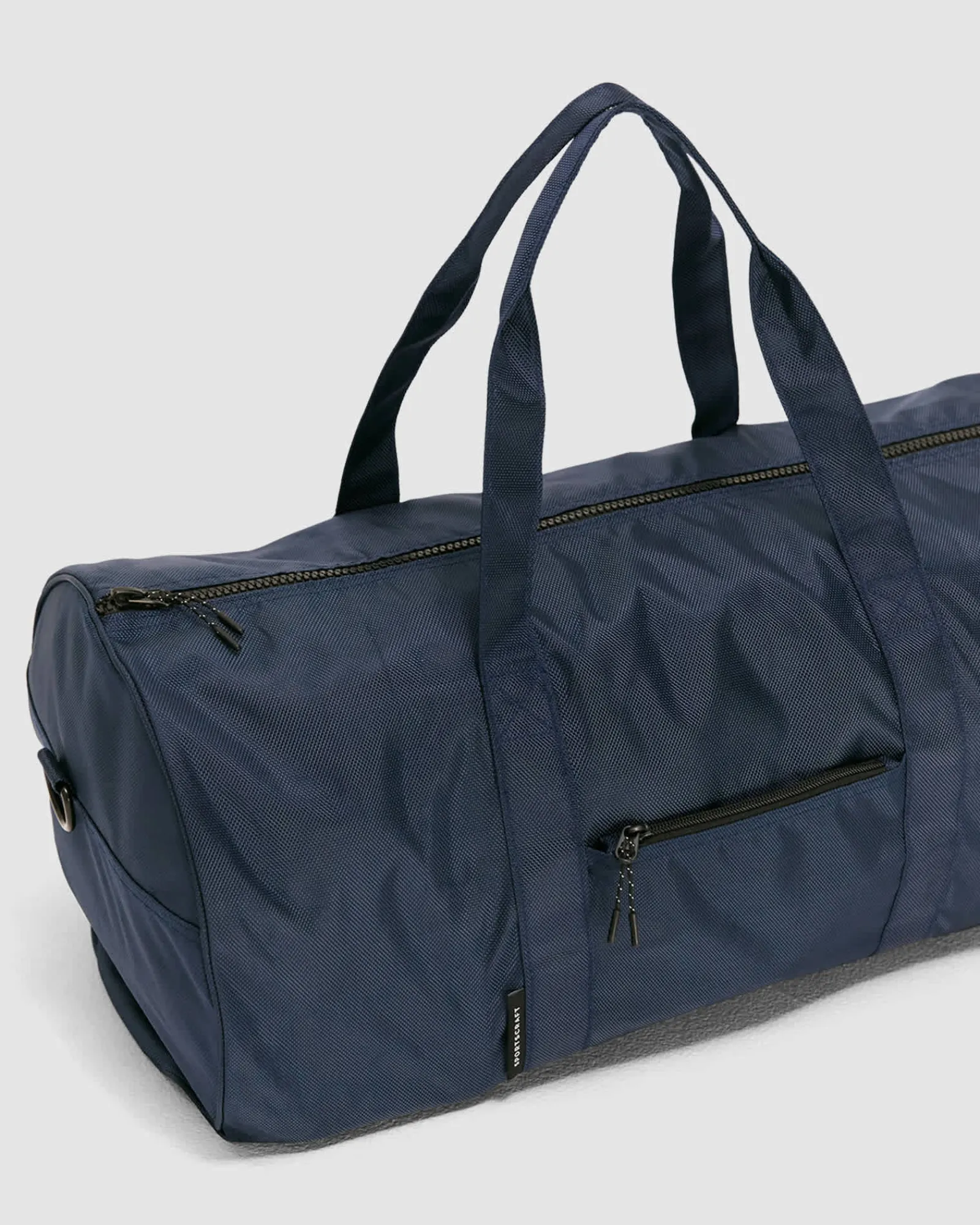 Fashion Sportscraft The Light SC Gym Bag in Navy