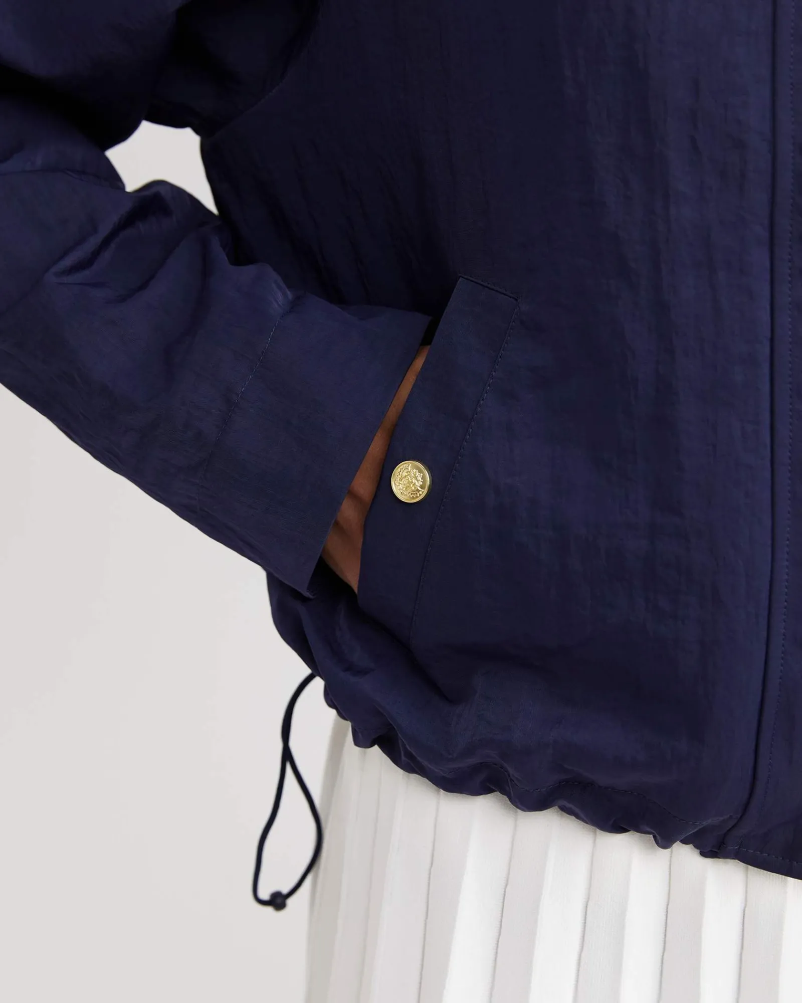 Fashion Sportscraft Tia Windcheater in Navy